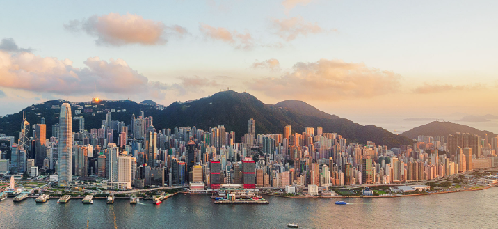 香港特区政府回应短期来港人才签证费减免疑问 收费调整基于成本与用者自付原则